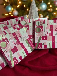 Calendario Dell ' Avvento Magic Studio Make Up 24 Giorni