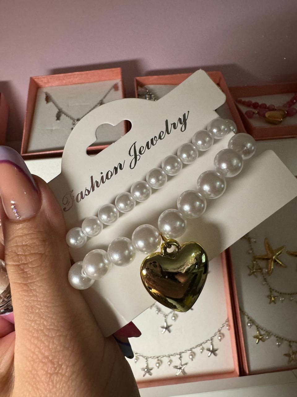 Doppio bracciale con perle con ciondolo a forma di cuore