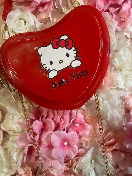 BORSA A CUORE HELLO KITTY