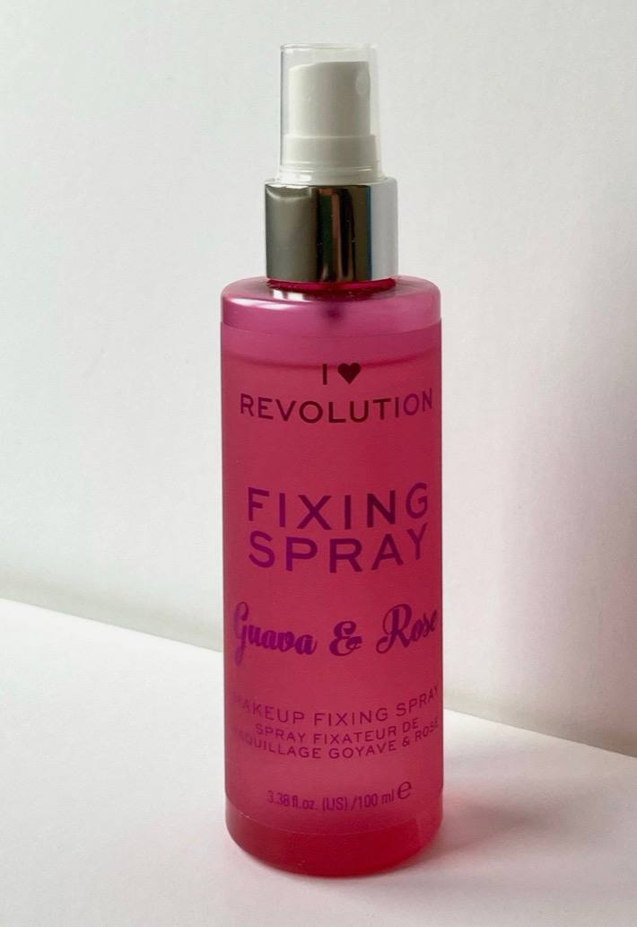 I Heart Revolution Fixing Spray Guava & Rose - Spray Fissante per Trucco 100ml Mantieni il Trucco in Posizione Tutto il Giorno !!