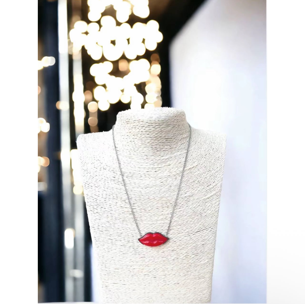 Collana bocca lolita