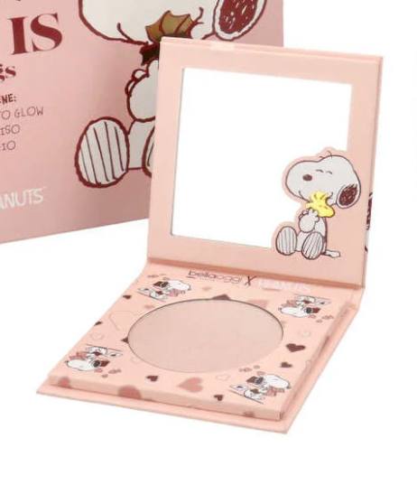 Bellaoggi  SNOOPY POCHETTE + PALETTE ILLUMINANTE+ PENNELLO